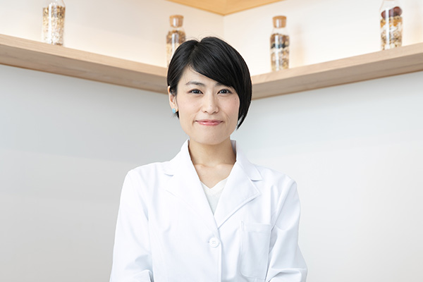 院長の正面写真